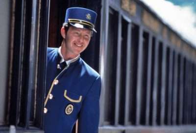 5 HOSTESS/STEWARD PER NOTA COMPAGNIA DI TRASPORTI A ROMA