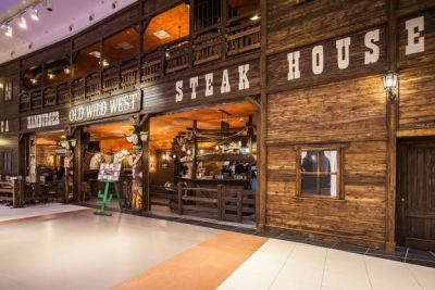 60 NELLA RISTORAZIONE OLD WILD WEST, PIZZIKOTTO E WIENER HAUS