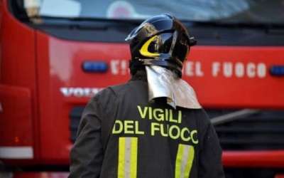 COME SI DIVENTA VOLONTARIO DEI VIGILI DEL FUOCO. I REQUISITI E IL MODELLO DI DOMANDA