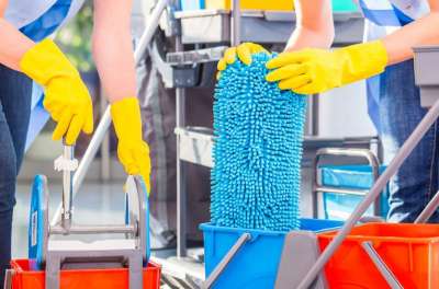 Azienda di Roma (zona Policlinico) cerca 5 addetti/e alle pulizie uffici