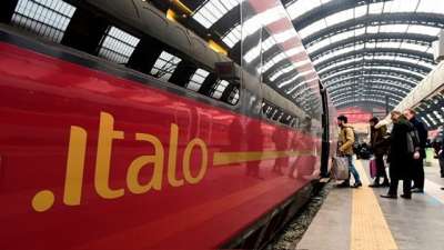 Italo Treno cerca 21 hostess e steward di terra anche senza esperienza