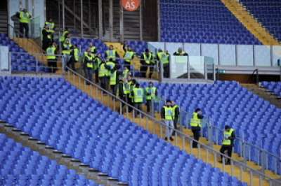 Manpower seleziona steward per le partite di calcio allo stadio Olimpico di Roma