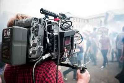 Casting per donne, ragazzi e una bambina. Domande entro il 16 dicembre