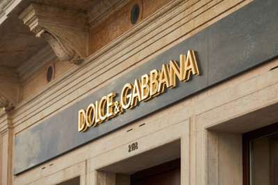 Dolce&amp;Gabbana: 70 posizioni aperte. Amministrativi, sales assistant, store manager