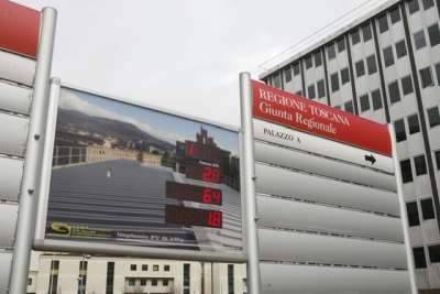 Regione Toscana: 51 posti a tempo indeterminato per diplomati e laureati