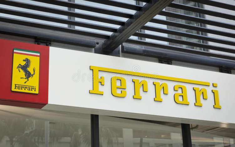 Ferrari: super posti per le super auto. Vendite record per le rosse di Maranello