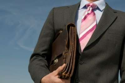 Agenzia di assicurazione cerca 10 intermediari a Frascati