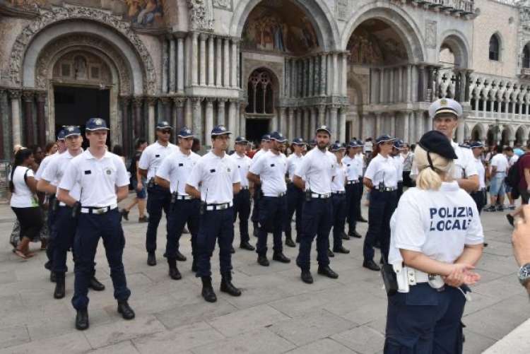 Comune di Venezia: concorso per 35 vigili urbani