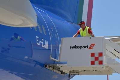 Swissport Italia assume 20 addetti al carico/scarico bagagli per lo scalo di Fiumicino