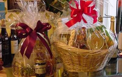 ADDETTI AL CONFEZIONAMENTO CESTI NATALIZI PER LA GDO A ROMA