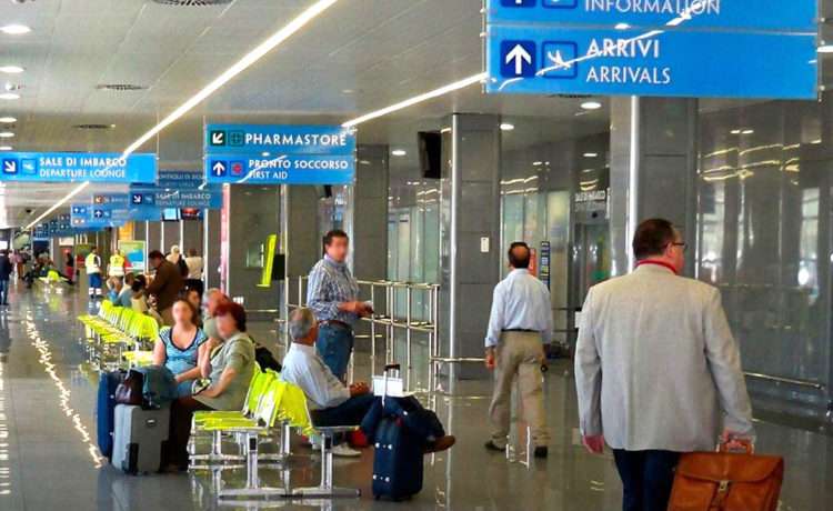 Addetti vendita per gli aeroporti di Fiumicino e Ciampino: 1.000 euro al mese per 6 mesi