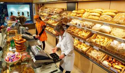 9 OPERATORI FAST FOOD PER IL PANIFICIO PAN B A BERGAMO