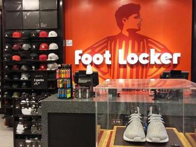FOOT LOCKER SELEZIONA 100 COMMESSI/E NEI PUNTI VENDITA