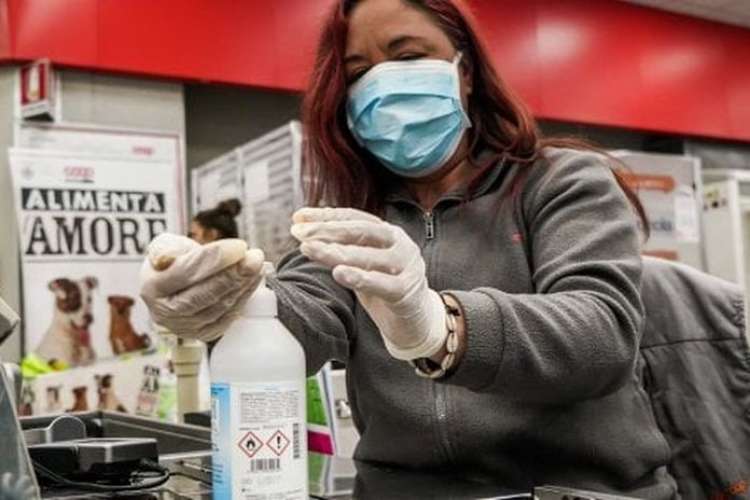 8 cassieri/scaffalisti per supermercato di Roma: basta la licenza elementare