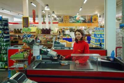 ADDETTI ALLE CASSE PER IL PERIODO NATALIZIO A ROMA