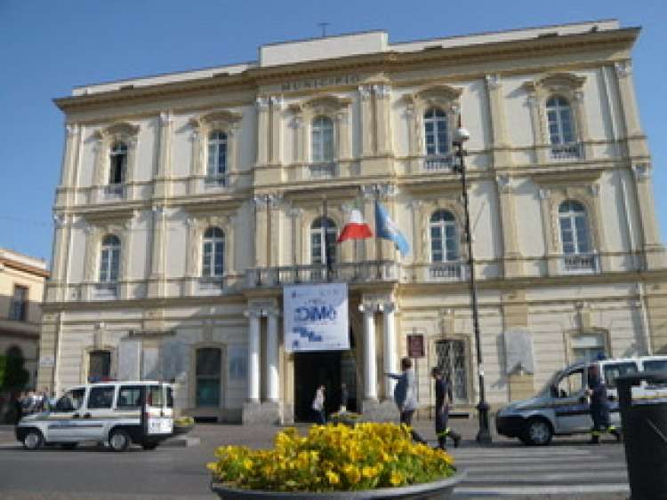 Il Comune di Pompei assume 8 istruttori di vigilanza a tempo indeterminato