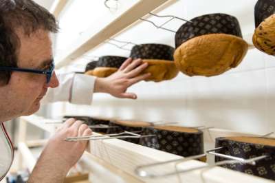 Supermercato della GDO cerca addetti al controllo panettoni per vari punti vendita di Roma