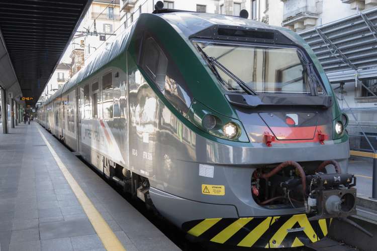 Trenord assume Capitreno a tempo indeterminato: domande entro il 15 ottobre
