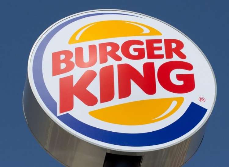RISTORAZIONE. 100 SUBITO E 5.000 ENTRO TRE ANNI PER BURGER KING