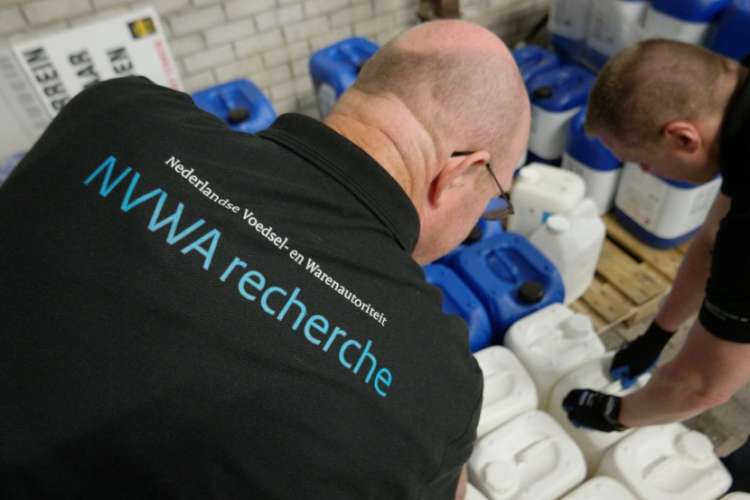 20 VETERINARI PER SICUREZZA ALIMENTARE E BENESSERE DEGLI ANIMALI