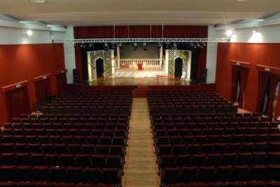 Per la &ldquo;Bottega del caff&egrave;&rdquo; casting a Roma di un attore e una attrice