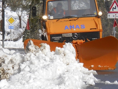 L&rsquo;ANAS SELEZIONA 500 MANUTENTORI STRADA ANTI-NEVE