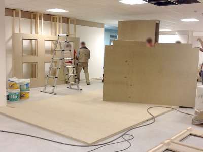 10 facchini per montaggio palchi e stand a Roma