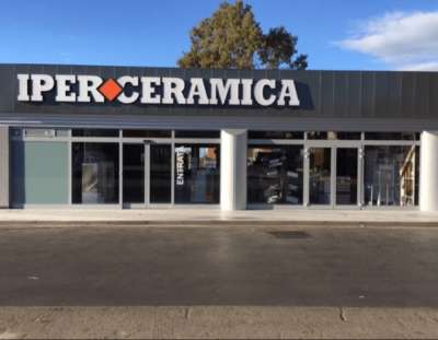 Iperceramica seleziona 15 addetti vendita (inoccupati) tramite corso di formazione gratuito