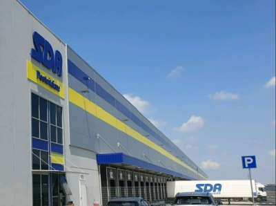 SDA Express Courier assume laureati a tempo indeterminato: domande entro il 31 luglio