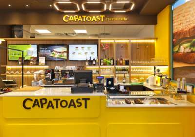 Addetti alla ristorazione per le specialit&agrave; italiane di Capatoast