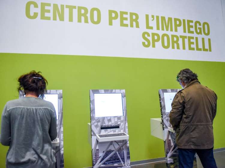 REDDITO DI CITTADINANZA: FAI COS&Igrave; PER INCASSARE L&rsquo;ASSEGNO