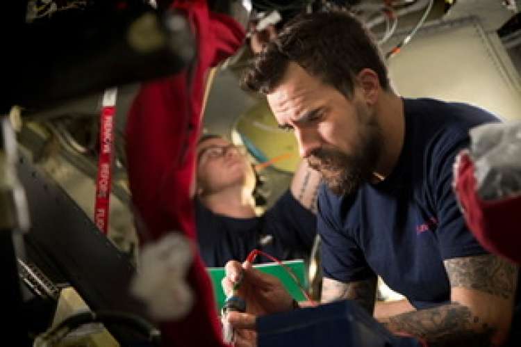 600 assunzioni per Leonardo: il colosso italiano dell&rsquo;aerospazio rilancia