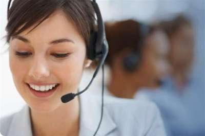 10 operatori call center per gestione chiamate servizio CUP