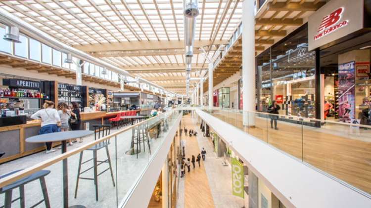 Centro commerciale tra i pi&ugrave; grandi d&rsquo;Europa cerca personale: Recruiting Day il 24 ottobre