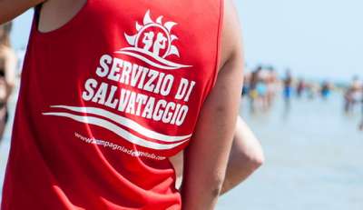 100 bagn&igrave;ni per gli stabilimenti di Nettuno, Latina, Sabaudia e San Felice Circeo