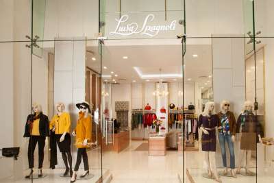 20 LUISA SPAGNOLI: COMMESSI E STORE MANAGER ANCHE A ROMA