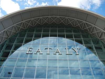 Eataly rilancia sulle assunzioni: banconisti, cuochi e cassieri sull&rsquo;asse Roma-Milano