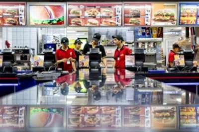 8 addetti/e sala e cucina part-time per fast food di Nettuno: la retribuzione &egrave; di 700 euro al mese