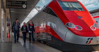 Ferrovie dello Stato assume neolaureati in economia, giurisprudenza e ingegneria gestionale