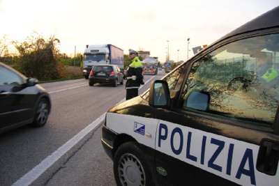 COMUNE DI TREVISO: 5 AGENTI DI POLIZIA A TEMPO INDETERMINATO