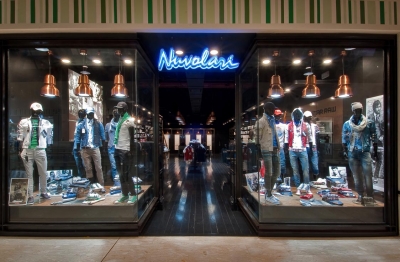 PER PROSSIMA APERTURA NUVOLARI SELEZIONA ADDETTI/E VENDITA