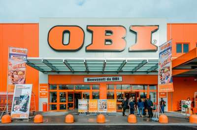 60 nel bricolage Obi: cassieri, commessi, scaffalisti, store manager