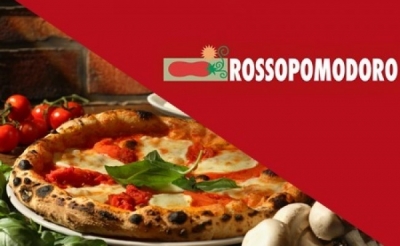 100 TRA CAMERIERI, CUOCHI E PIZZAIOLI PER ROSSOPOMODORO