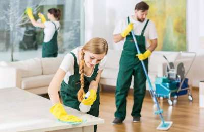 10 addetti alle pulizie industriali e commerciali ad Aprilia: si offre contratto di 28 mesi