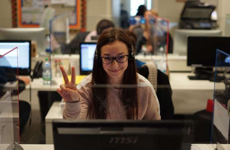 Societ&agrave; in provincia di Frosinone cerca 5 operatori call center (senza funzioni di vendita)