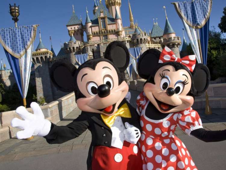 &ldquo;TROVASET&rdquo;: DISNEYLAND PARIS CERCA TOPOLINO, PAPERINO E&hellip;