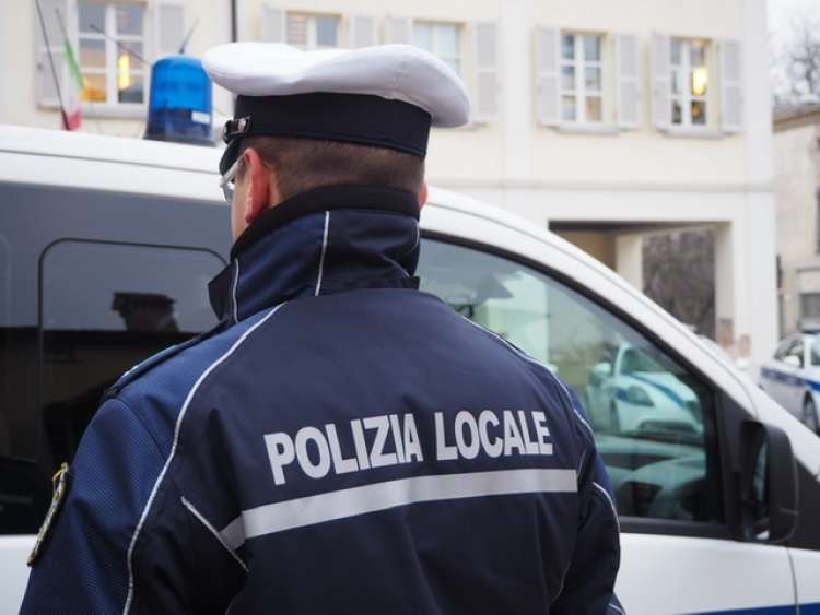 147 agenti di polizia locale: ecco tutti i concorsi ancora validi e come inviare la domanda