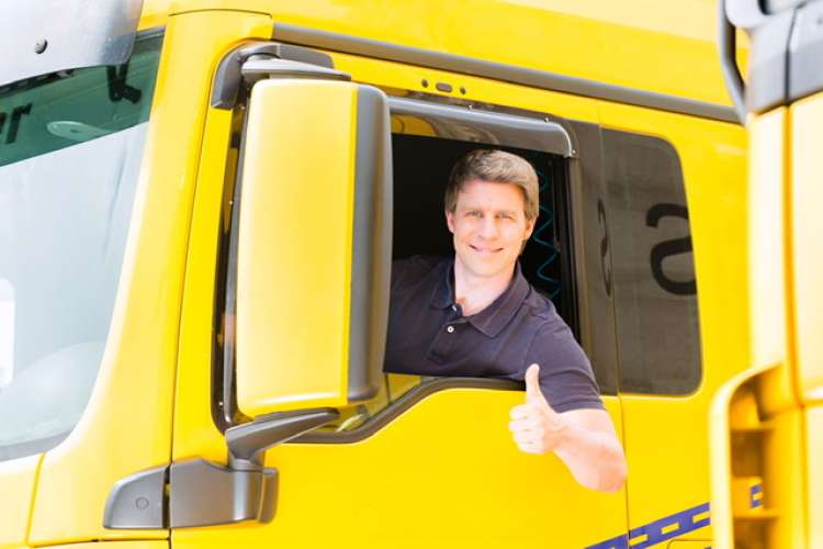 5 autisti per trasporto merci in provincia di Frosinone: lo stipendio &egrave; di 2.000 euro al mese