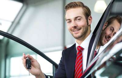 Concessionaria Fiori: 8 posti per lavorare subito nella sede centrale di Roma