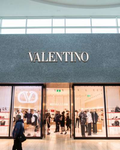 100 nell&rsquo;alta moda di Valentino: addetti controllo qualit&agrave;, addetti e-commerce, client advisor, manager